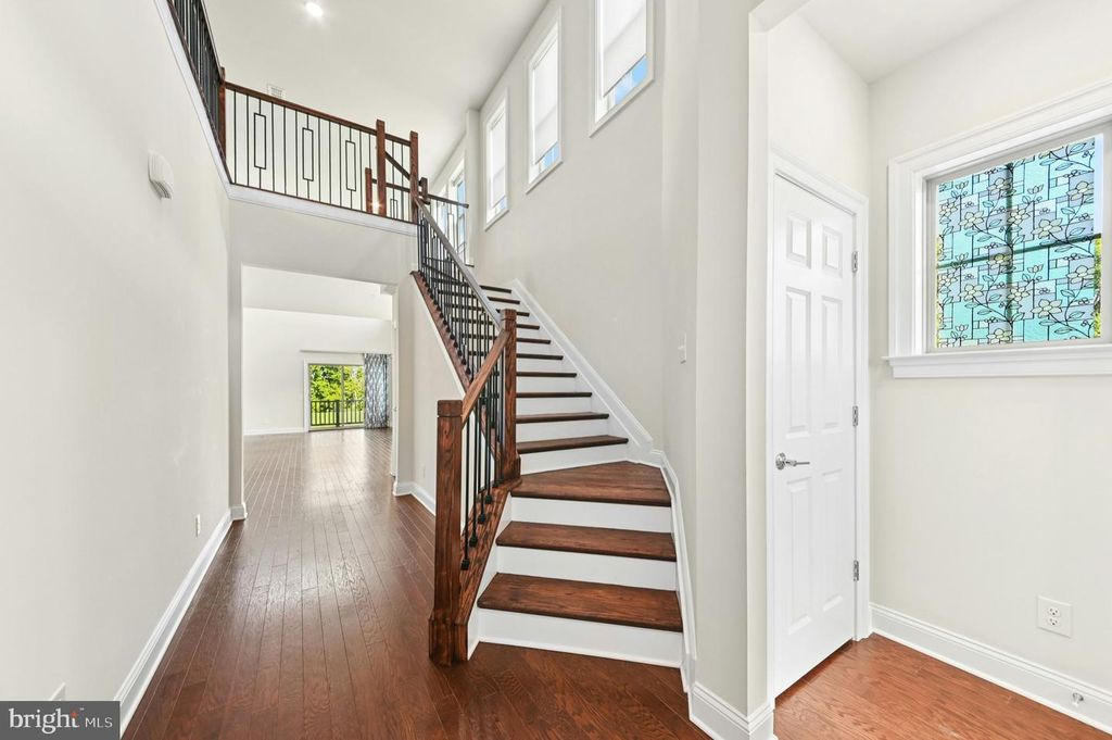 1010 MARQUIS LN, JAMISON, PA 18929 — photo 4