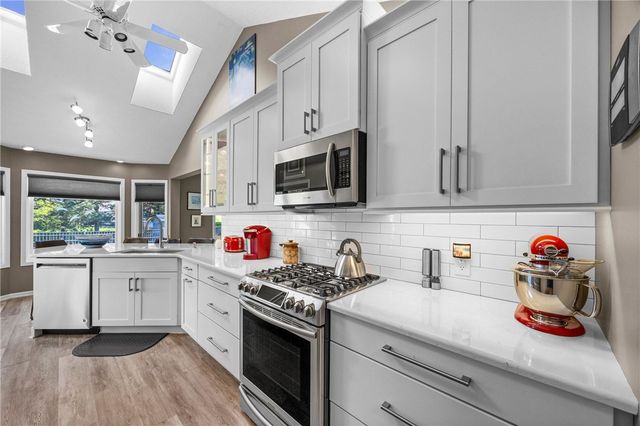 928 Old Way Drive, Webster, NY 14580