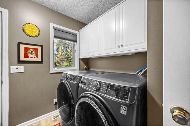 928 Old Way Drive, Webster, NY 14580