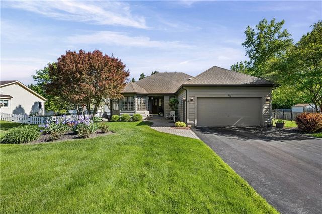 928 Old Way Drive, Webster, NY 14580
