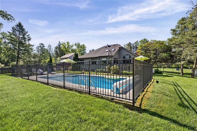 928 Old Way Drive, Webster, NY 14580
