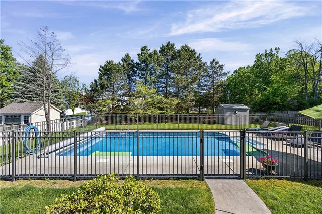 928 Old Way Drive, Webster, NY 14580