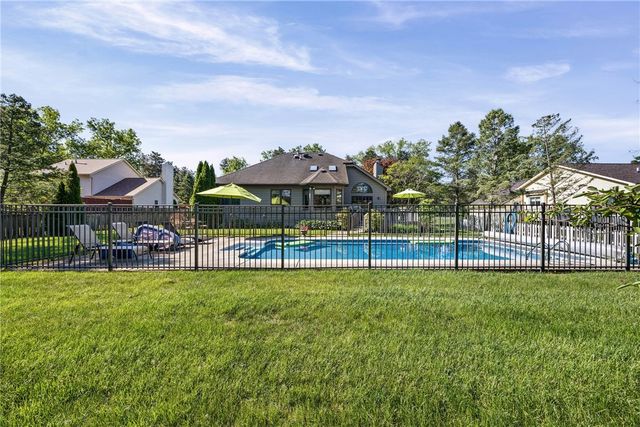 928 Old Way Drive, Webster, NY 14580