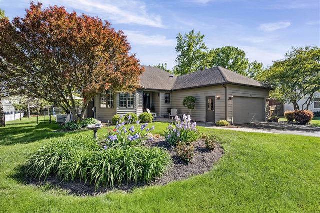 928 Old Way Drive, Webster, NY 14580