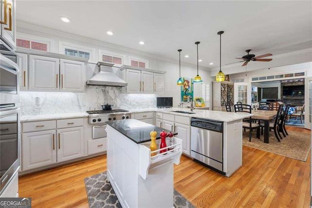 4581 Fountain Drive NE, Marietta, GA 30067