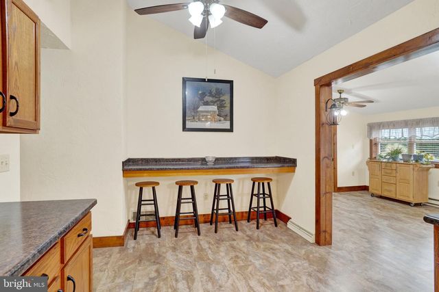 1926 CEDAR DR, Spring Grove, PA 17362