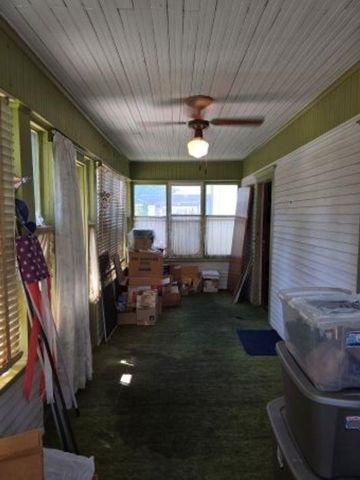 802 S Park Street, Owosso, MI 48867