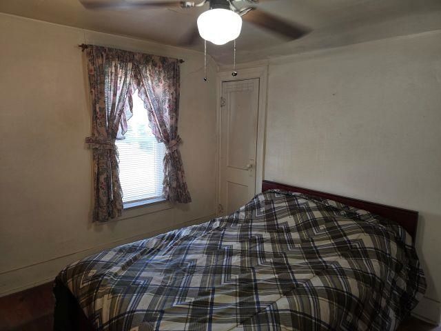802 S Park Street, Owosso, MI 48867
