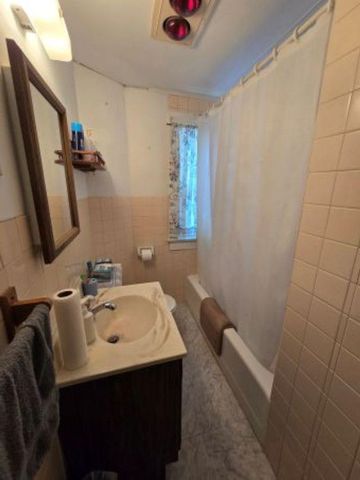 802 S Park Street, Owosso, MI 48867