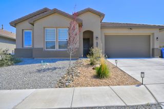 9104 CAMBRILS Drive NW, Albuquerque, NM 87114