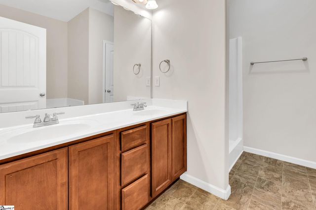 28 Oneal Farms Way, Piedmont, SC 29673