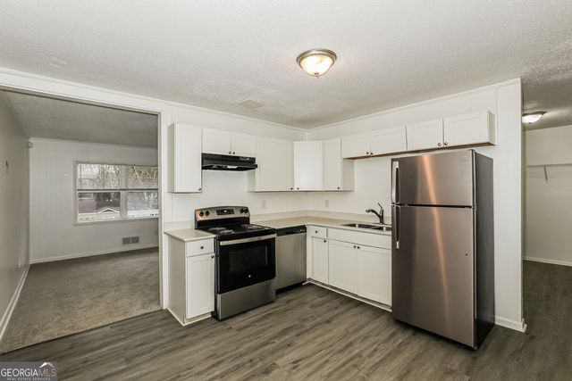 8344 Attleboro Drive, Jonesboro, GA 30238