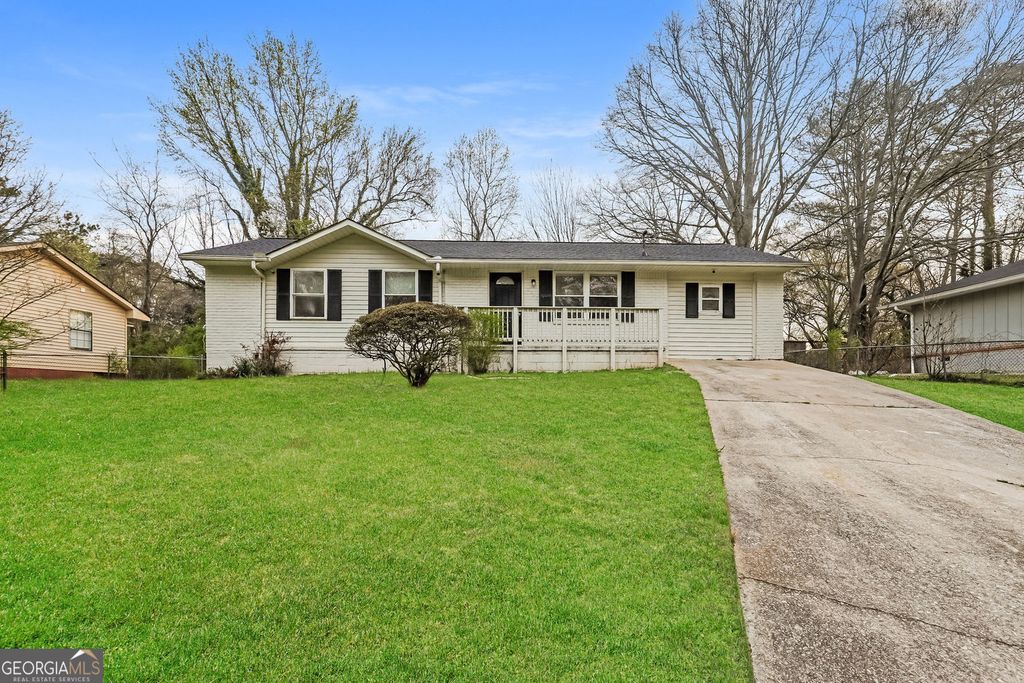 8344 Attleboro Drive, Jonesboro, GA 30238