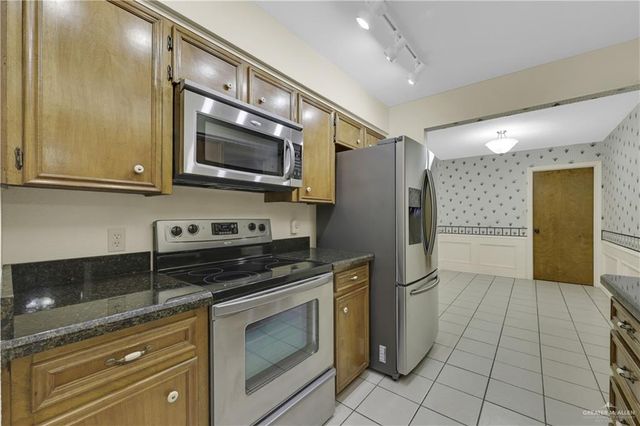 2100 S 5th Street 2, Mcallen, TX 78503