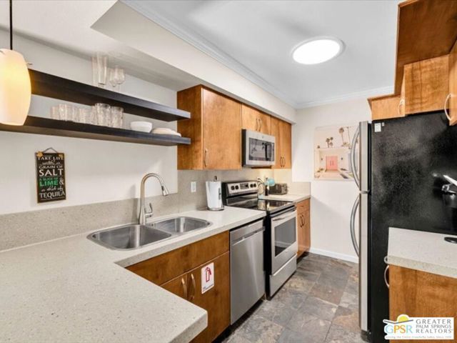 351 N Hermosa Drive 5D1, Palm Springs, CA 92262