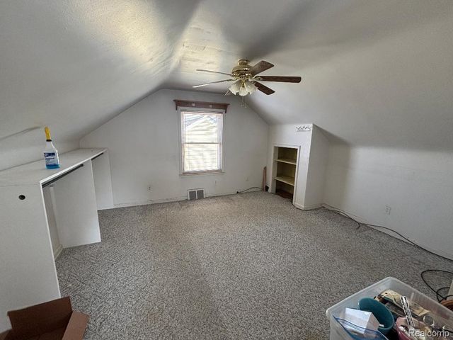 17370 Palmer Street, Melvindale, MI 48122