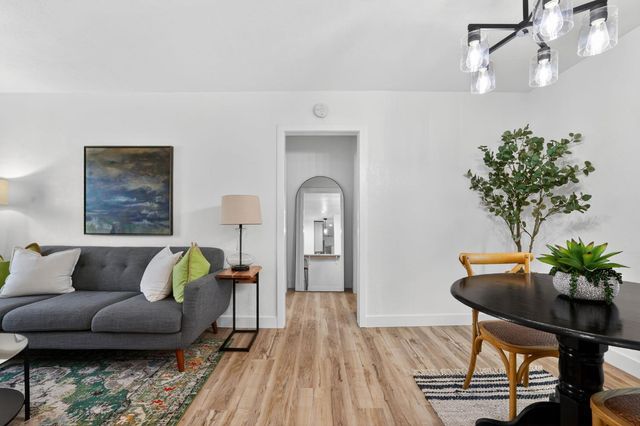 4001 58th St, Sacramento, CA 95820