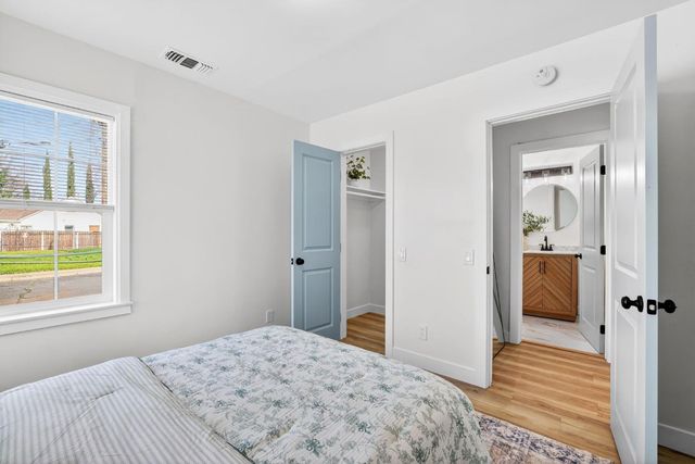 4001 58th St, Sacramento, CA 95820