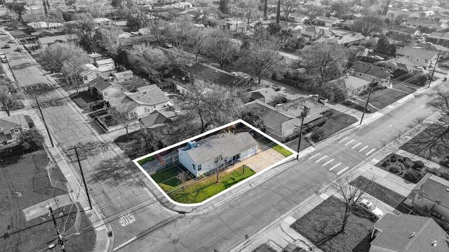 4001 58th St, Sacramento, CA 95820