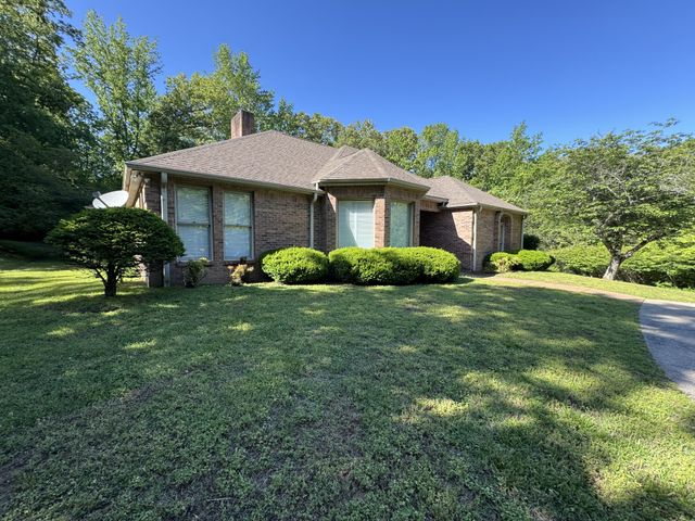 216 Patrick Dr, Dover, TN 37058