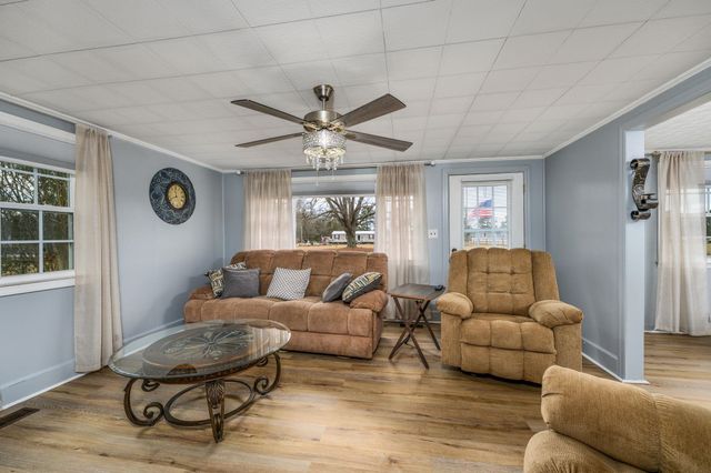 9300 Lake Swamp Rd., Nichols, SC 29581