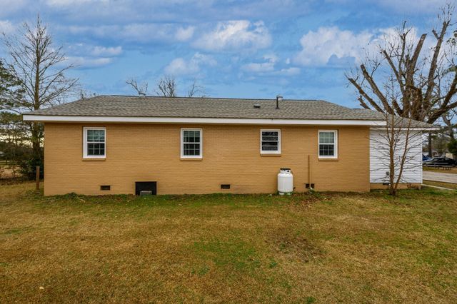 9300 Lake Swamp Rd., Nichols, SC 29581