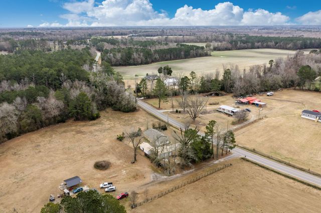 9300 Lake Swamp Rd., Nichols, SC 29581