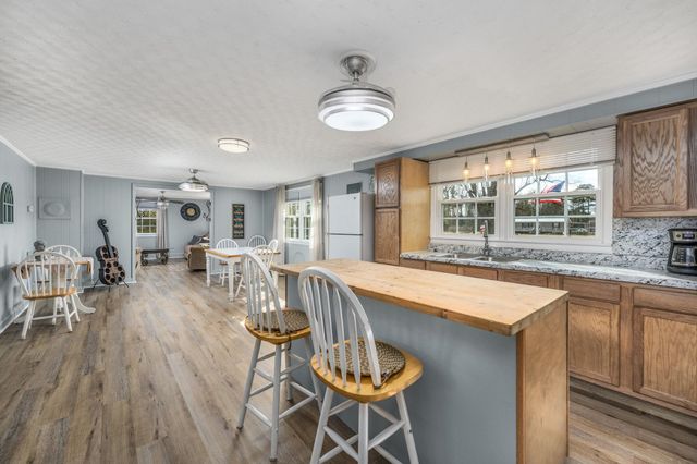 9300 Lake Swamp Rd., Nichols, SC 29581