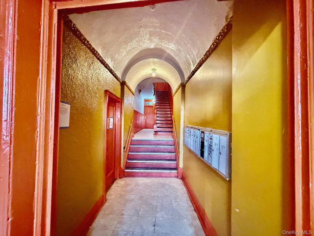 394 North Avenue, New Rochelle, NY 10801