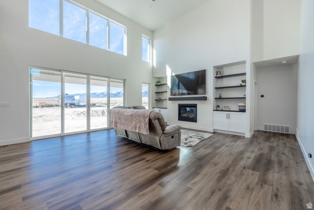 873 W CHERRY ORCHARD LN LN, Grantsville, UT 84029