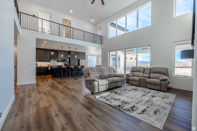 873 W CHERRY ORCHARD LN LN, Grantsville, UT 84029