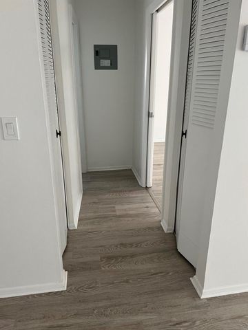 2736 Dudley Drive E I, West Palm Beach, FL 33415