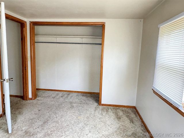 725 Sooner Drive, Tahlequah, OK 74464