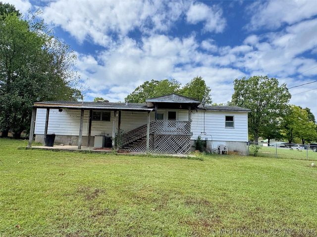 725 Sooner Drive, Tahlequah, OK 74464