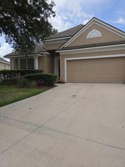 9321 HUNTINGTON PARKWAY, Tampa, FL 33647