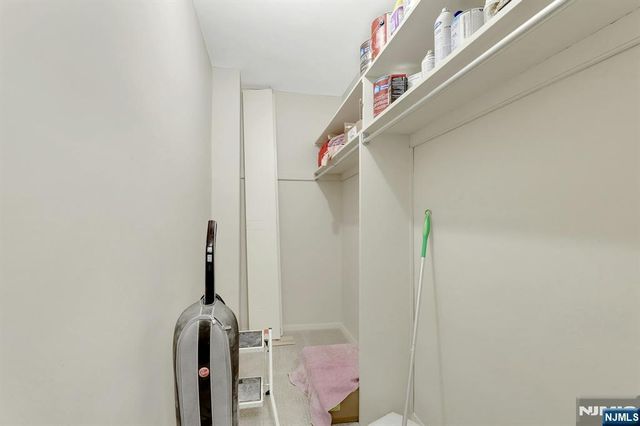 2000 Linwood 14 0, Fort Lee, NJ 07024