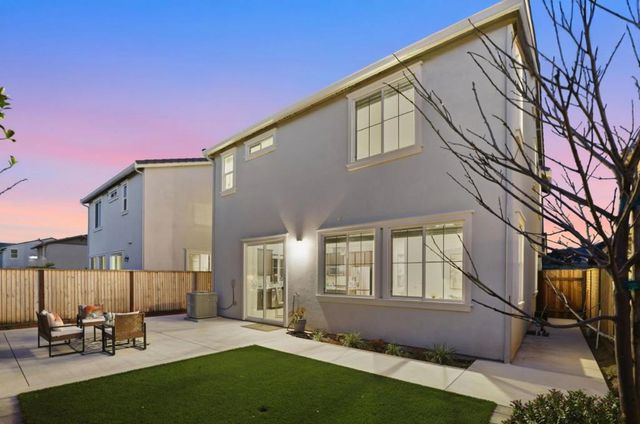 1619 Santiago Court, Gilroy, CA 95020