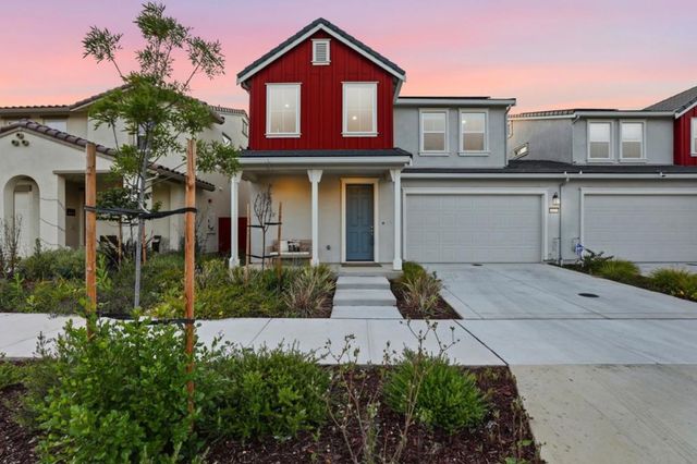 1619 Santiago Court, Gilroy, CA 95020