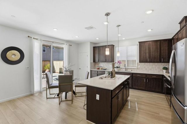 1619 Santiago Court, Gilroy, CA 95020