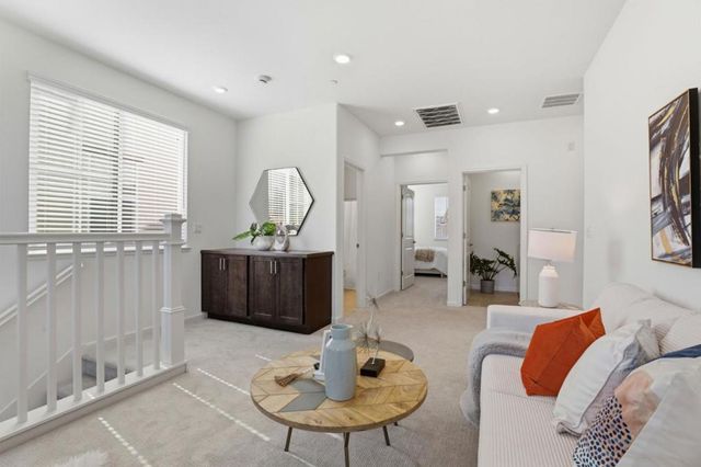 1619 Santiago Court, Gilroy, CA 95020