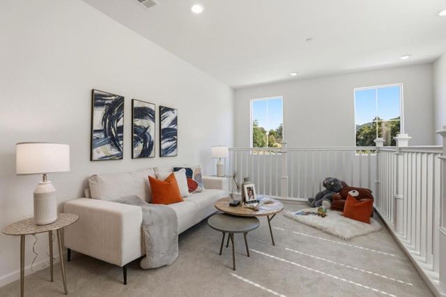 1619 Santiago Court, Gilroy, CA 95020