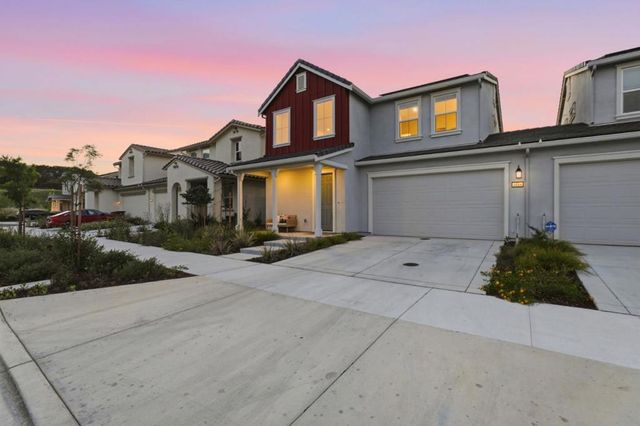 1619 Santiago Court, Gilroy, CA 95020