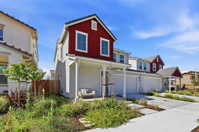 1619 Santiago Court, Gilroy, CA 95020