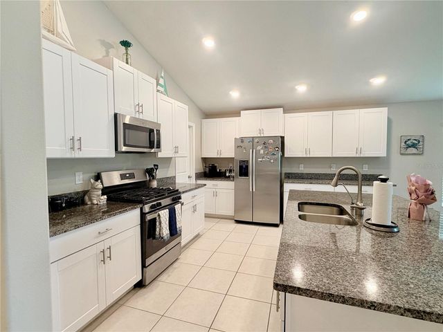 9328 CHANNING HILL DRIVE, Sun City Center, FL 33573