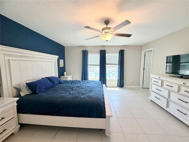 9328 CHANNING HILL DRIVE, Sun City Center, FL 33573