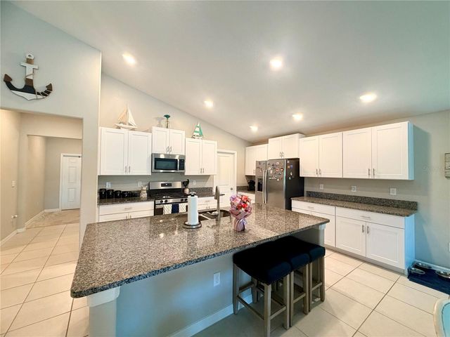 9328 CHANNING HILL DRIVE, Sun City Center, FL 33573