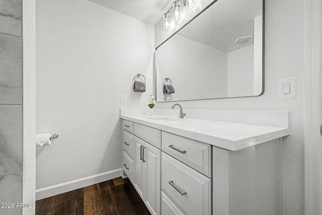 224 W KNOX Road, Tempe, AZ 85284