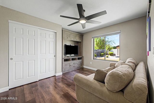224 W KNOX Road, Tempe, AZ 85284