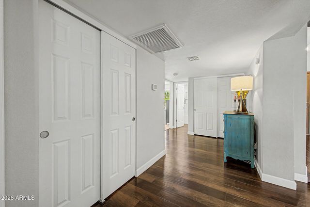 224 W KNOX Road, Tempe, AZ 85284