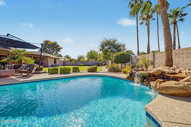 224 W KNOX Road, Tempe, AZ 85284